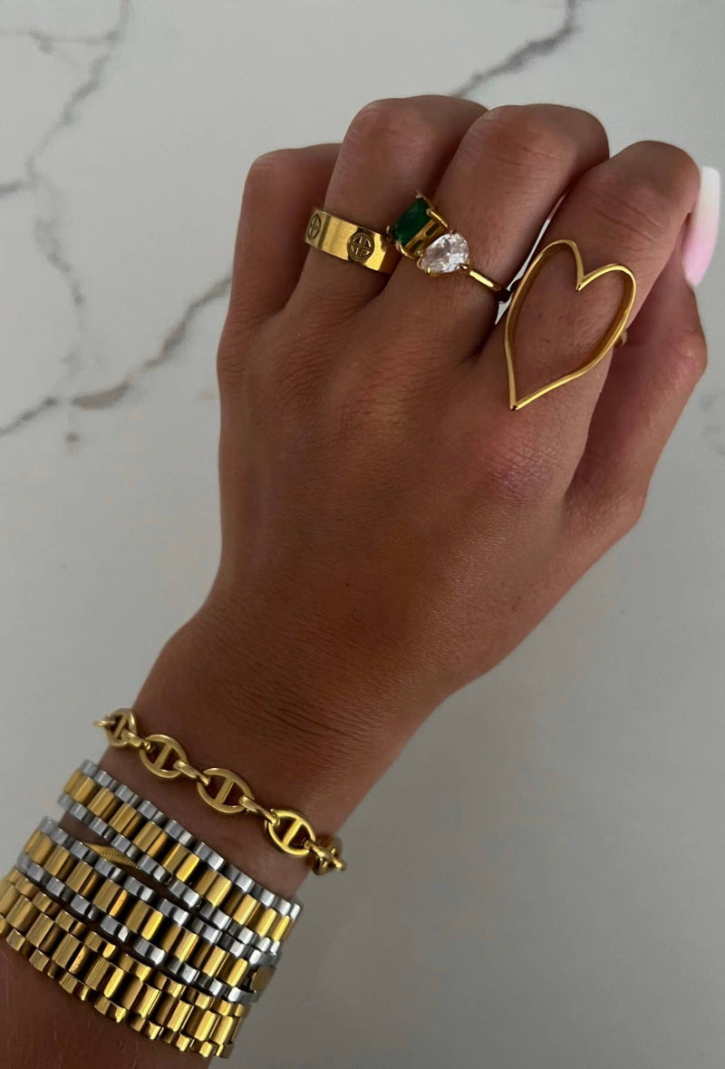 GOLD HEART RING : 6