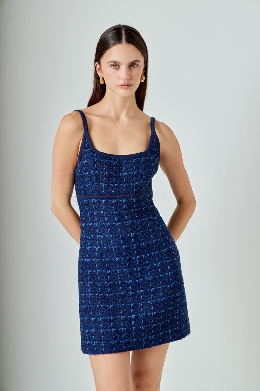 Nelle Mini