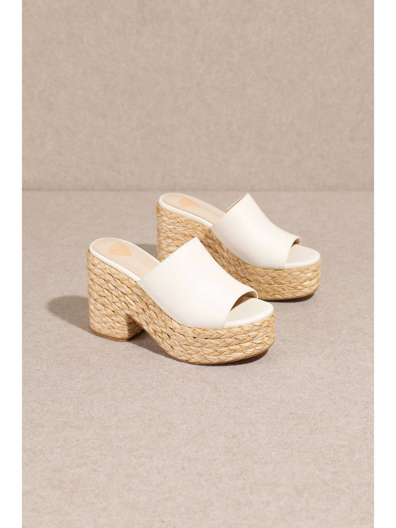 ASHIYN Sandal