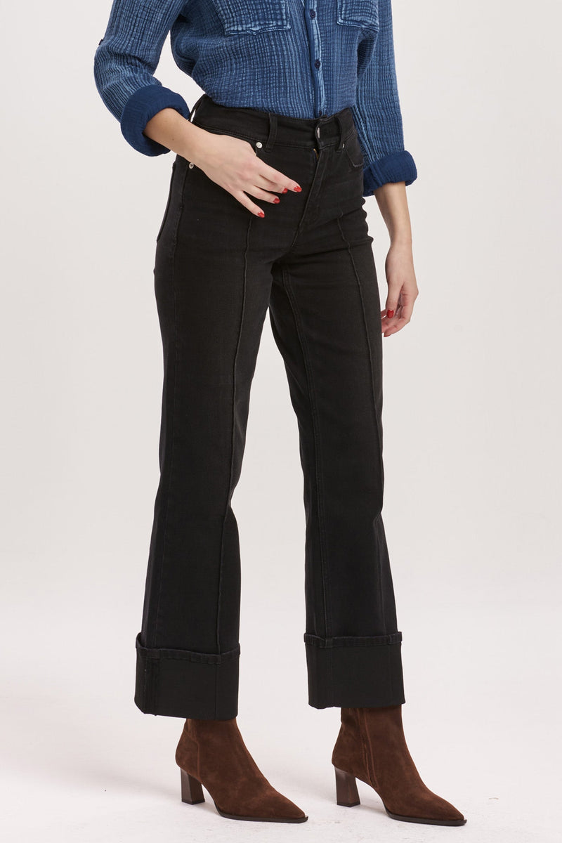 HOLLY SUPER HIGH RISE CUFFED JEANS